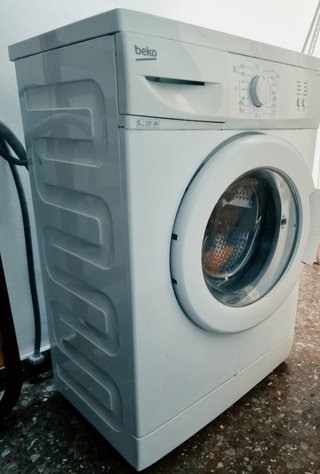 Lavadora BEKO EV 5100+Y  / 1000 rpm / A+ / 5kg