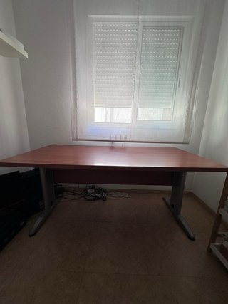 Mesa de roble macizo para oficina