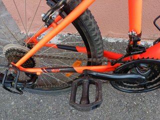 Bicicleta 24 Naranja B'Twin