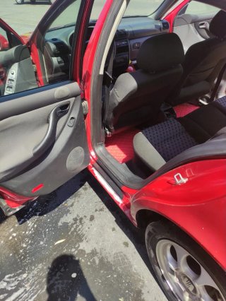SEAT Leon 2000