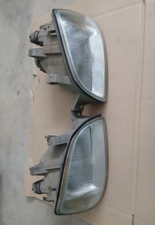Faros renault clio 1