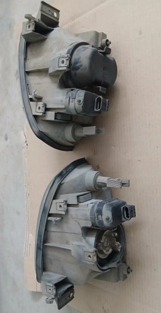 Faros renault clio 1