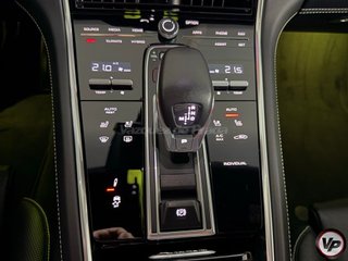 Porsche Panamera Turbo S E-Hybrid 500 kW (680 CV)
