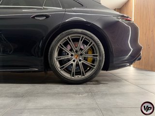 Porsche Panamera Turbo S E-Hybrid 500 kW (680 CV)