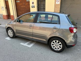 🟦 Volkswagen Golf Plus 1.6 FSI 115cv DSG – 2007 –