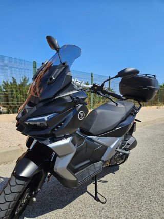 Voge SR1 ADV 125cc Maxi-Scooter