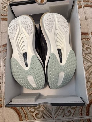 Zapatillas Nike Running Negras Blancas