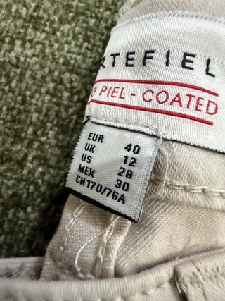 Pedro del Hierro pantalón marrones y beige cortefi