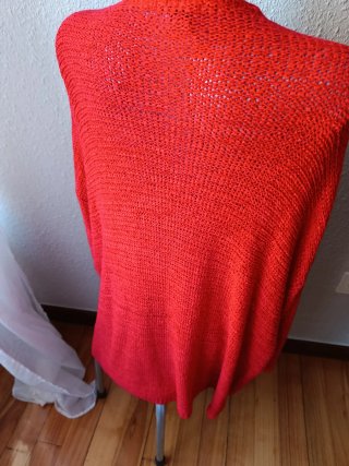Chaqueta roja de punto