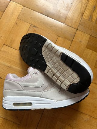 Nike Air Max 1 Barely Rose Talla 41