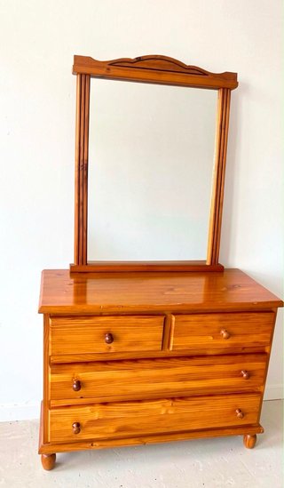 Dormitorio madera de pino