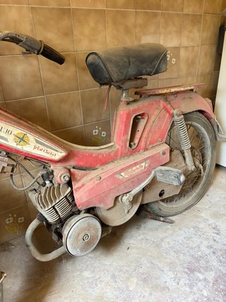 Moto mobilette super lujo
