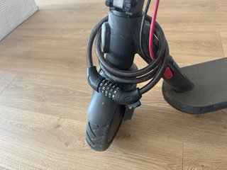Patinete Eléctrico Xiaomi 4 pro+accesorios varios