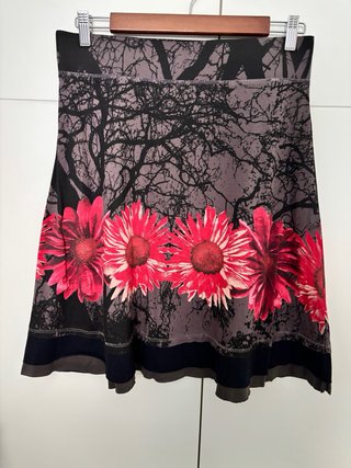 Falda Desigual