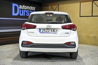 Hyundai i20   1.2 MPI 55kW 75CV Essence