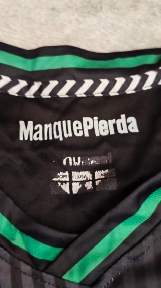 Camiseta Negra Betis Hummel Talla M