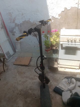 Patinete Eléctrico Negro