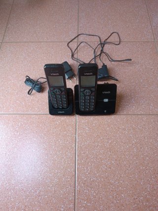 Teléfonos Inalámbricos VTech Negros. Muy poco uso.