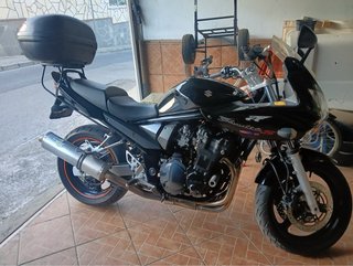 Moto en buen estado