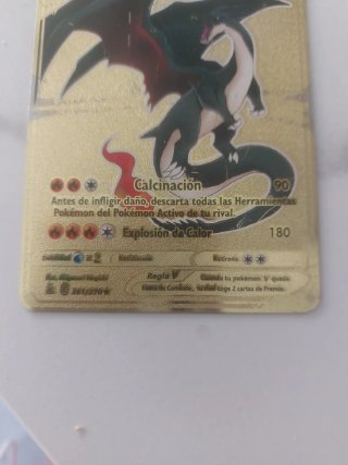 Carta Pokémon Charizard V Metal Dorada
