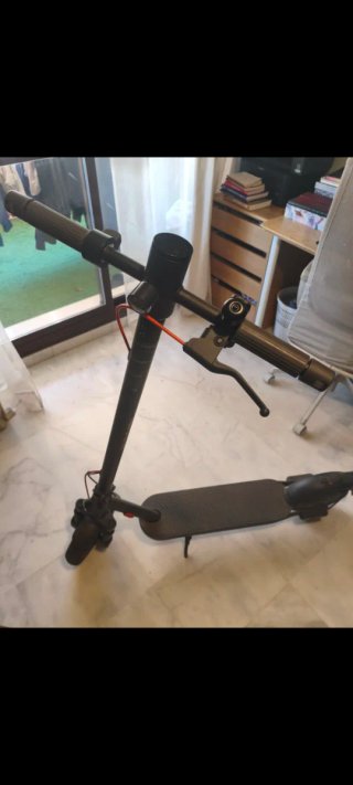 Patinete Eléctrico Negro