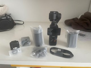DJI Osmo Pocket 3 Creator Combo