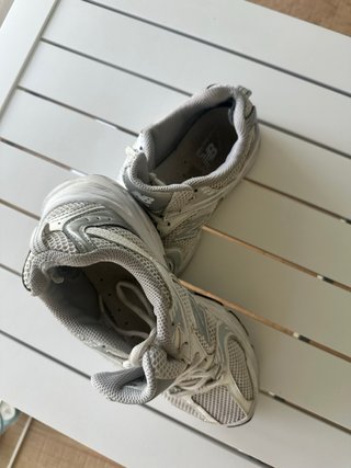 Zapatillas New Balance Plata/Blanco