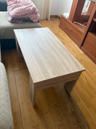 Mesa de centro elevable de madera