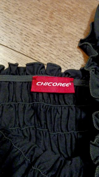 Top corto nero elasticizzato Chicorée stile Bardot