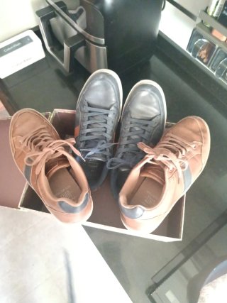 Zapatos de hombre: azul y marrón