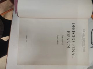 Lote de 2 Libros Derecho Penal Español , Rodríguez