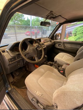 🚙 Mitsubishi Montero V6 3.0 GLS Corto • Super Sele