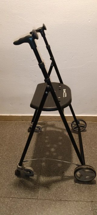 Andador Ortopedia con asiento