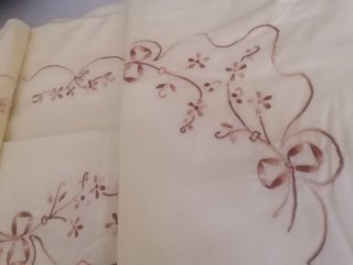 Juego de cama bordado beige y marrón de cama indiv