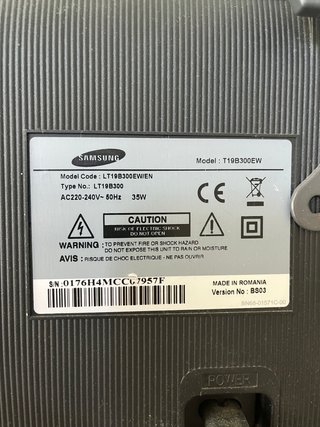 Televisor/Monitor Samsung 19" + Soporte de pared