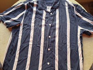 Camisa Bershka manga corta rayas
