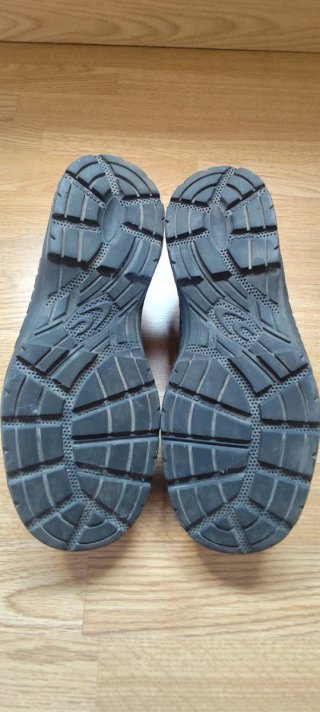 Botas de trabajo COFRA dieléctricas n° 42