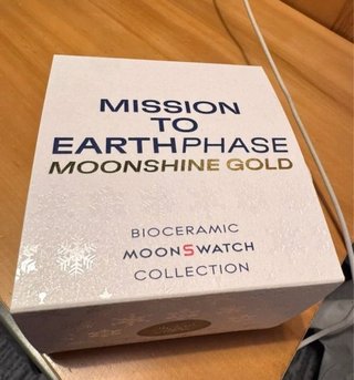 Swatch x Omega Mission Earthphase Moonshine Gold