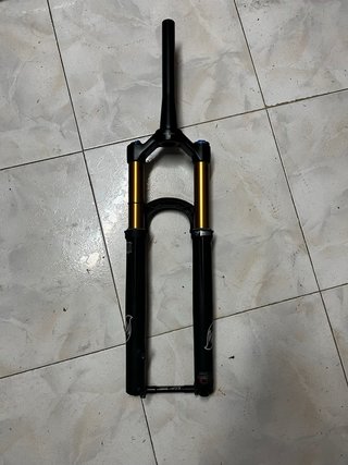 Horquilla FOX 34 Factory Kashima GRIP X – NUEVA