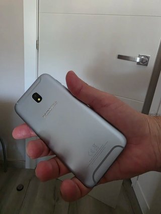 Samsung Galaxy J5  Plateado