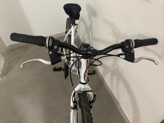 Bicicleta Rockrider FR 50 Blanca