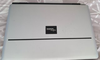 Portátil Fujitsu Siemens Amilo PI2515