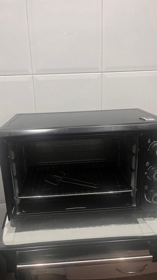 Horno eléctrico negro