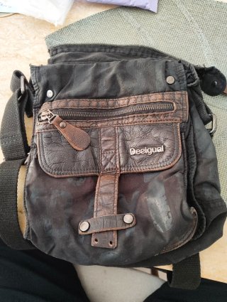 Bolso Bandolera Desigual – Estilo Urbano / Vintage