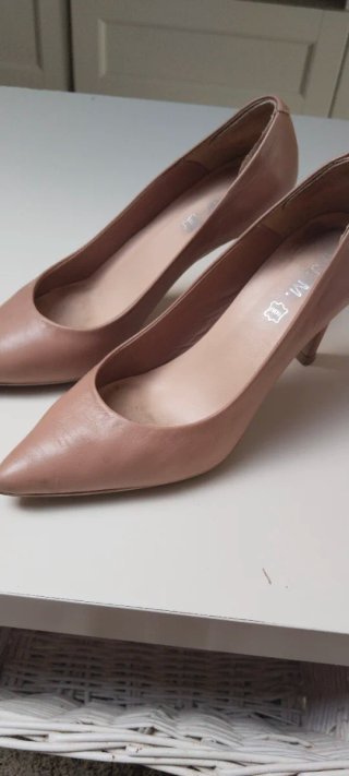 Zapatos de tacón fino color rosa palo