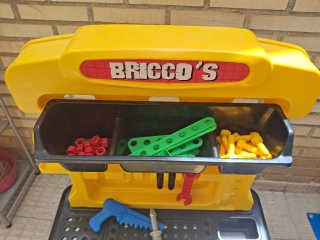 Banco de trabajo infantil Bricco's