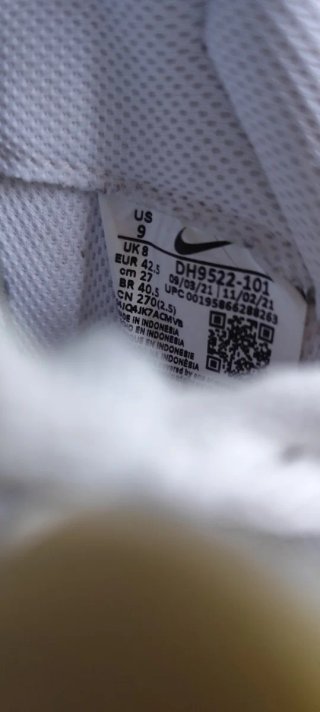 Nike Waffle Talla 42.5 Beige/Blanco