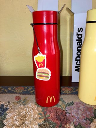 Botellas y Jarra McDonald's con Charms