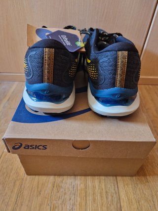 Asics Gel-Cumulus 24 TR Hombre Talla 41.5