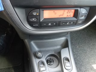Citroen C2 2007 121.110 km etiqueta B